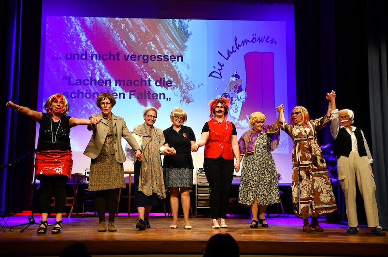 Weinprobe mit den Lachmöwen im Ellis Saal Bebra