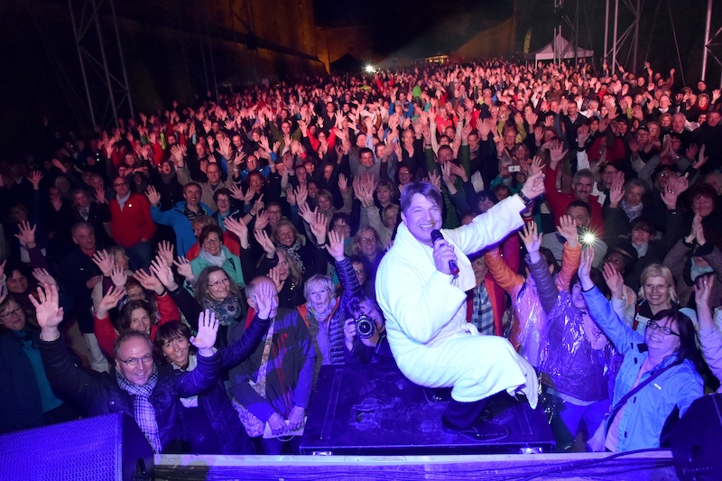 Sahnemixx mit Hubby Scherhag am Flügel – Udo Jürgens Gala