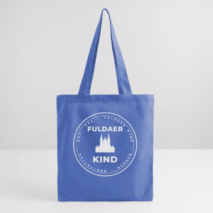 Blauer Stoffbeutel mit dem Fuldaer-Kind-Badge